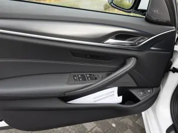 545e xDrive M-Sport FACEL. HUD LASER LED ACC H K