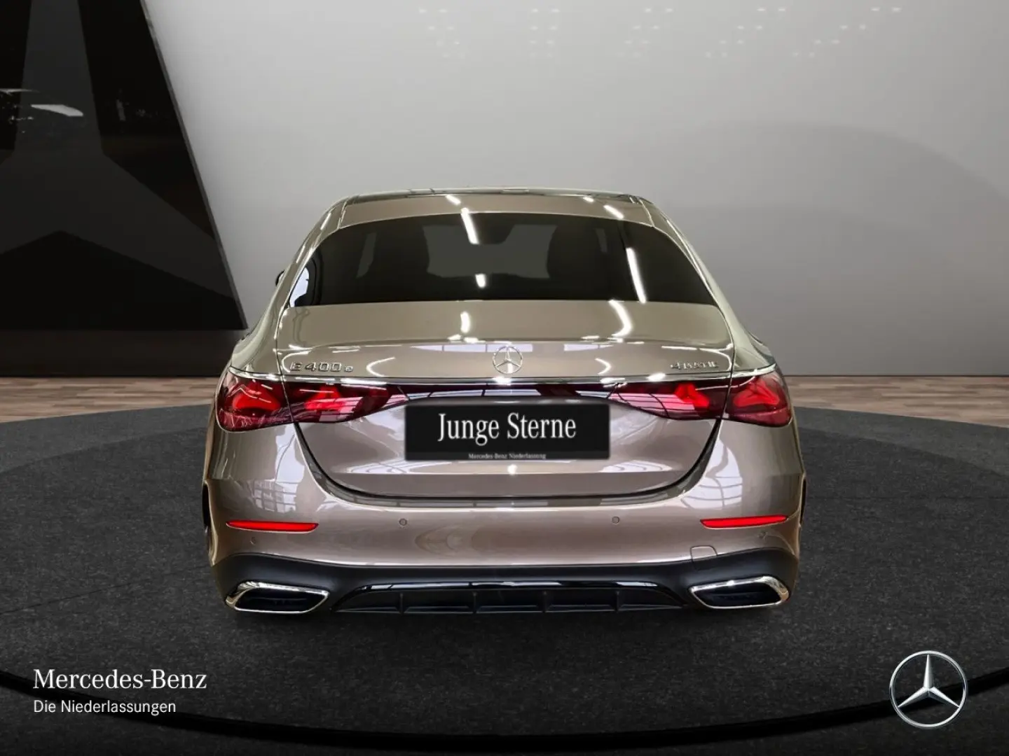 E 400 e 4M AMG Prem  PANO AHK 20  NIGHT 20  HA-L