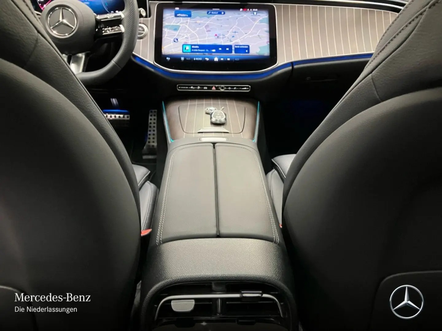 E 400 e 4M AMG Prem  PANO AHK 20  NIGHT 20  HA-L