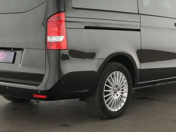 V 220d lang AHK Navi CarPlay Rückfahrkamera