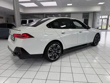 550 e xD M-Sport Pro PANO B&W ICONIC AHK 360