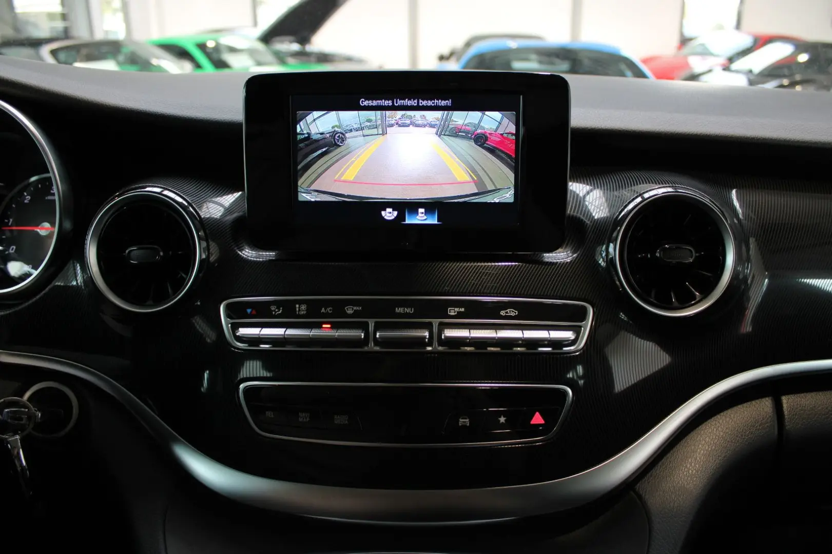 V 220d 9G  RISE  Kompakt Navi Kamera Liege-Paket