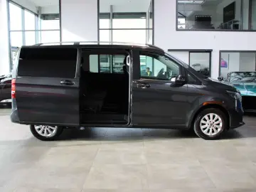 V 220d 9G  RISE  Kompakt Navi Kamera Liege-Paket