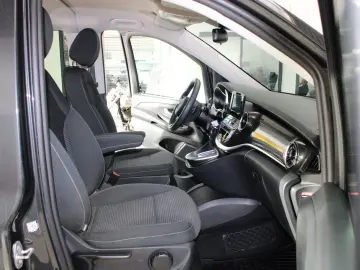 V 220d 9G  RISE  Kompakt Navi Kamera Liege-Paket