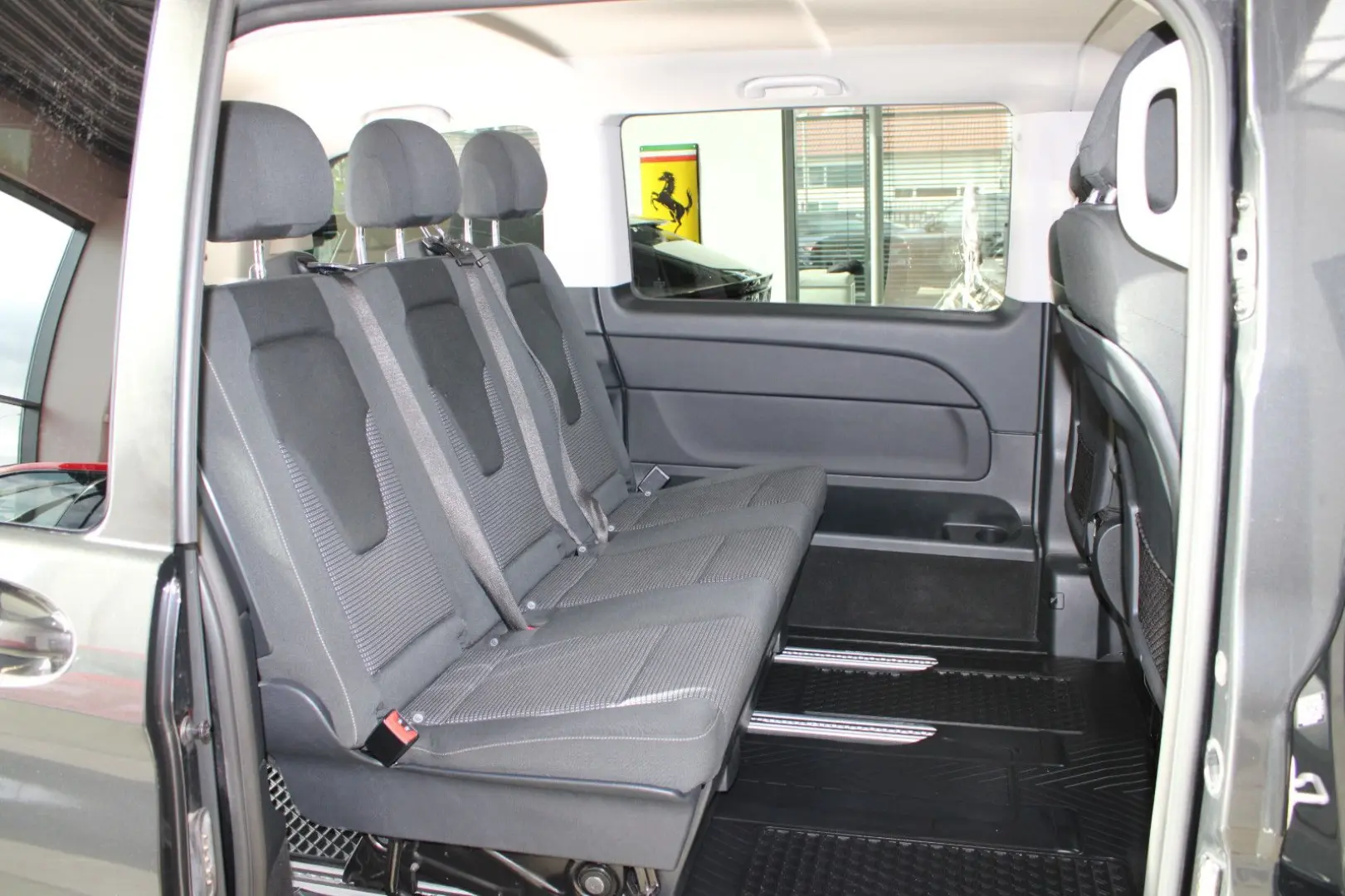 V 220d 9G  RISE  Kompakt Navi Kamera Liege-Paket