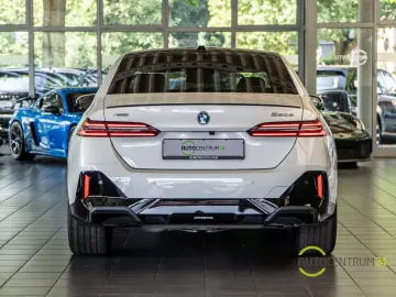 550 e xDrive M Sport Inno Travel Carbon Comfort