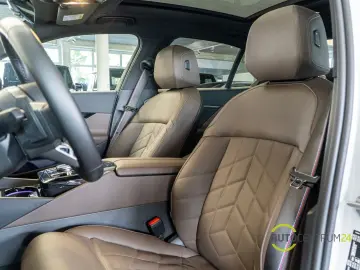 550 e xDrive M Sport Inno Travel Carbon Comfort