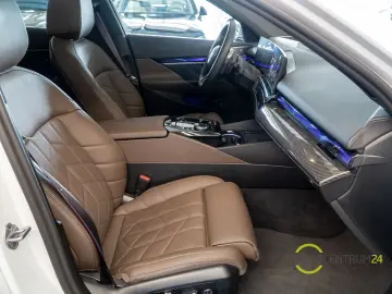 550 e xDrive M Sport Inno Travel Carbon Comfort