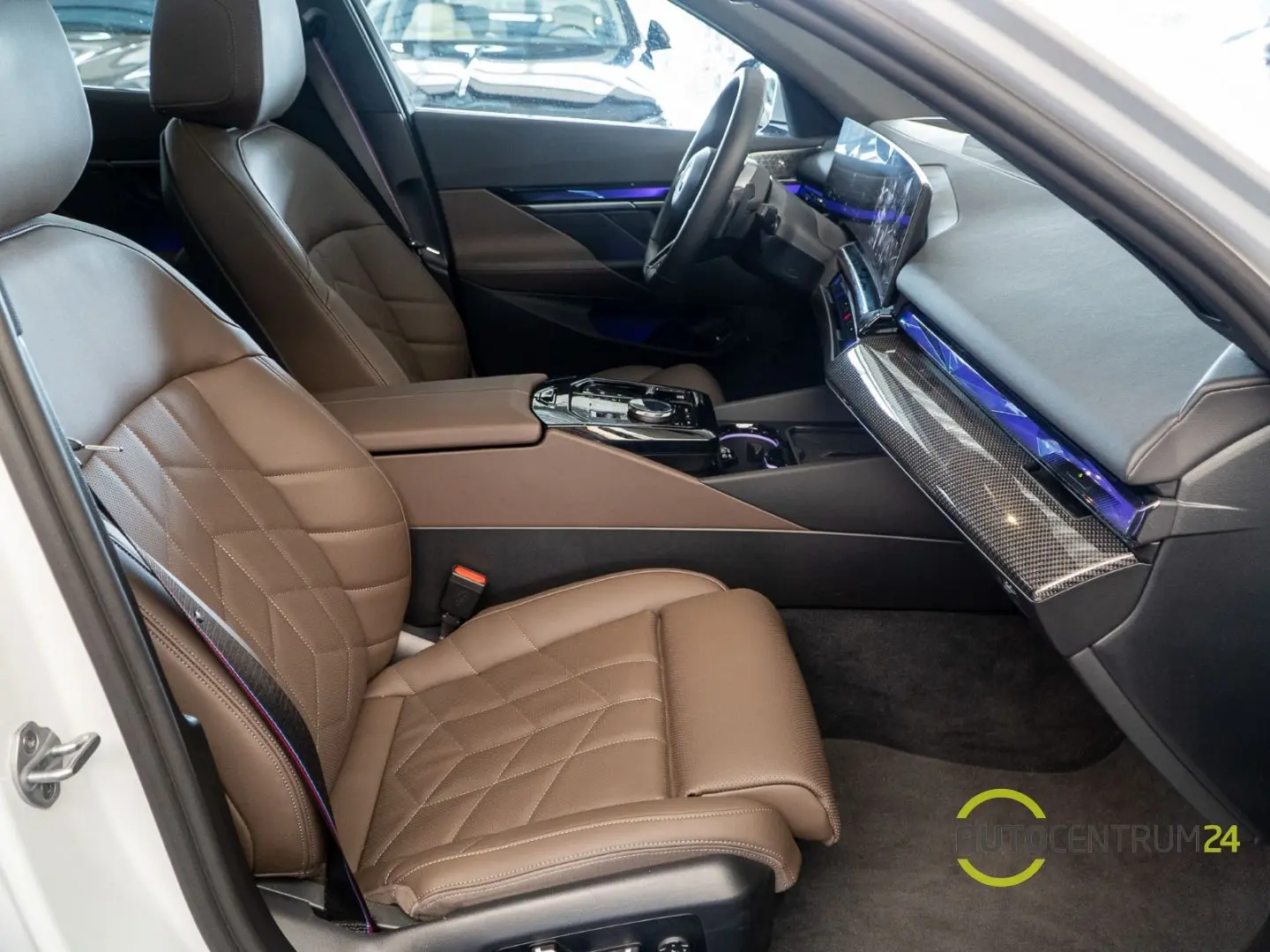 550 e xDrive M Sport Inno Travel Carbon Comfort