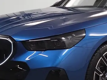 550e xDrive Sonderlack PanoDach M-SportPro M-Sha