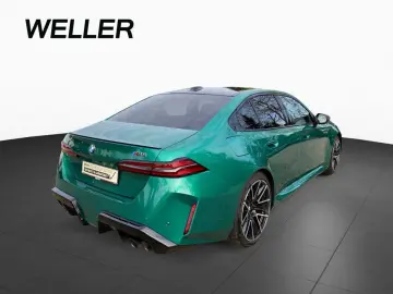 M5 Lim DA PA-Prof HUD B&W Sitzbel Pano Ad-LED 21