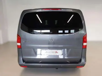 V 220 CDI kompakt Aut. Klimaaut. Sitzhzg. Navi A