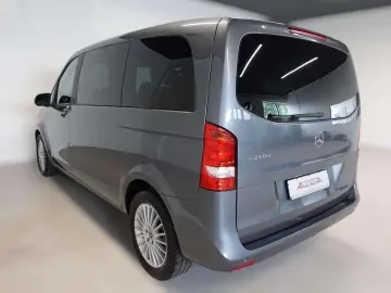 V 220 CDI kompakt Aut. Klimaaut. Sitzhzg. Navi A