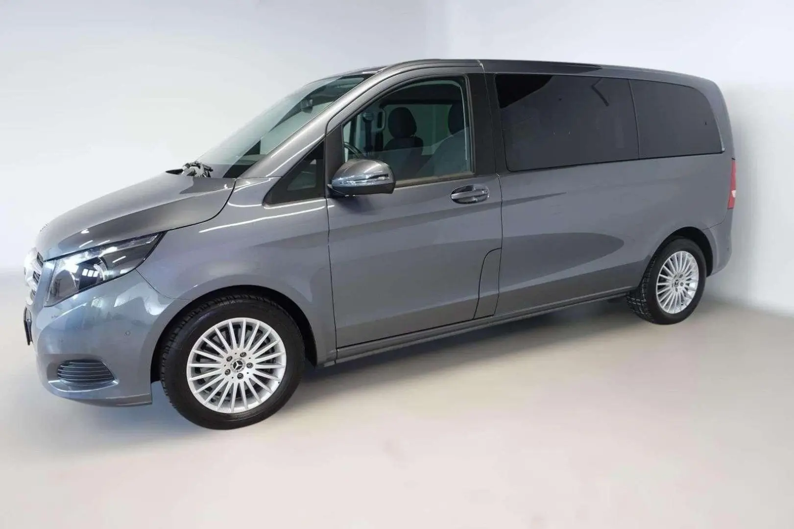 V 220 CDI kompakt Aut. Klimaaut. Sitzhzg. Navi A