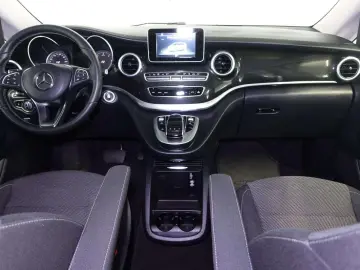 V 220 CDI kompakt Aut. Klimaaut. Sitzhzg. Navi A