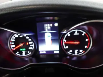 V 220 CDI kompakt Aut. Klimaaut. Sitzhzg. Navi A