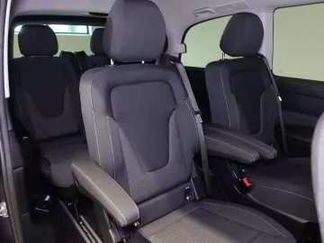 V 220 CDI kompakt Aut. Klimaaut. Sitzhzg. Navi A