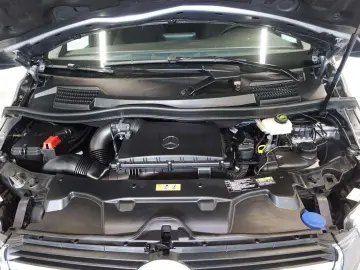 V 220 CDI kompakt Aut. Klimaaut. Sitzhzg. Navi A