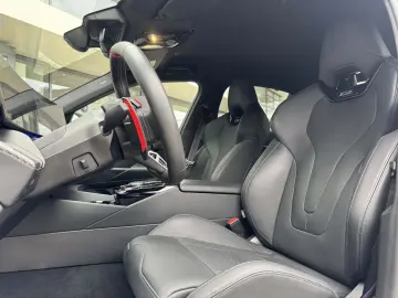 M5 Limousine DA Prof PA Prof B&W 22  RENNStil