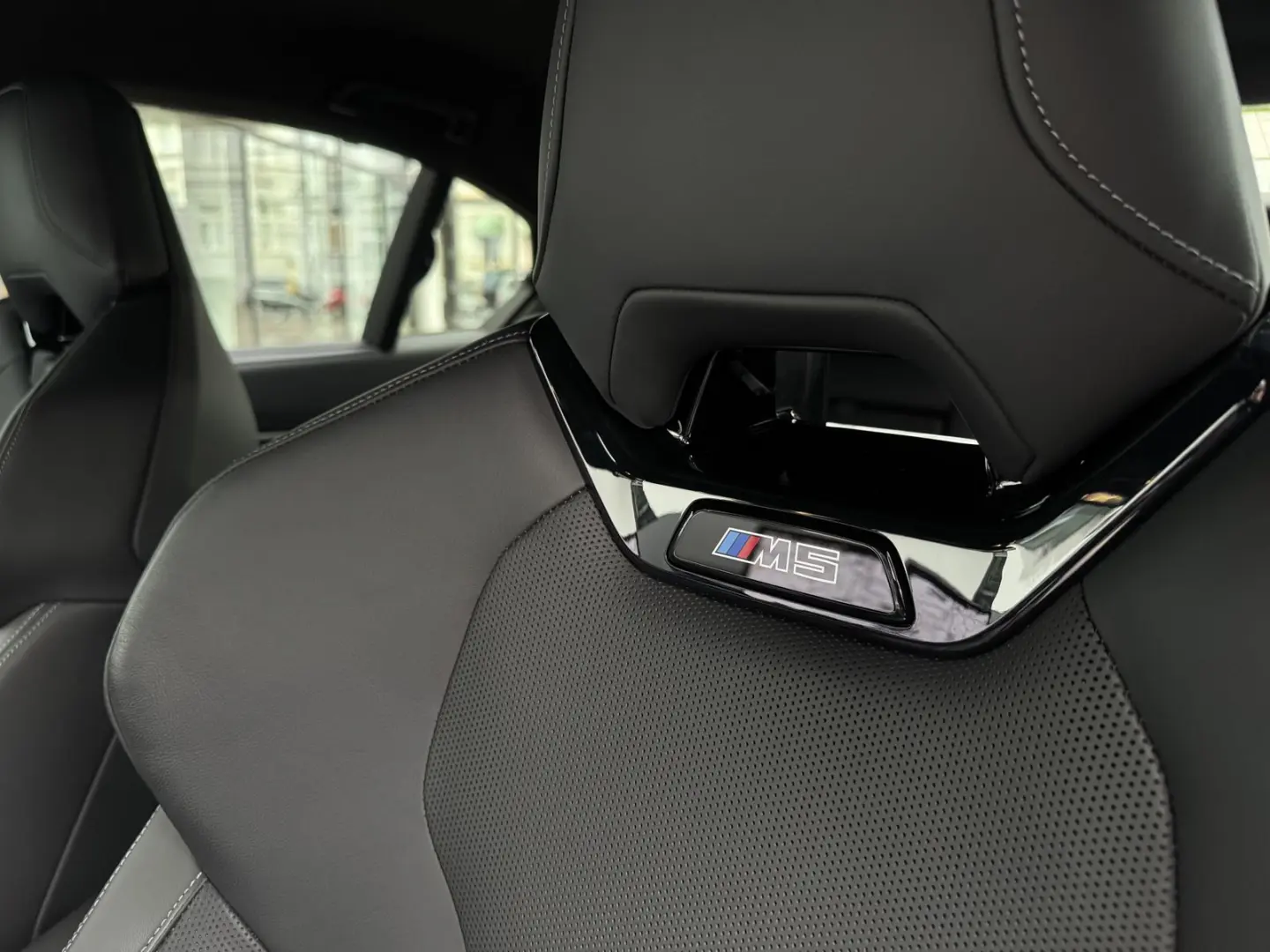 M5 Limousine DA Prof PA Prof B&W 22  RENNStil