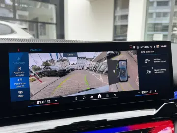 M5 Limousine DA Prof PA Prof B&W 22  RENNStil