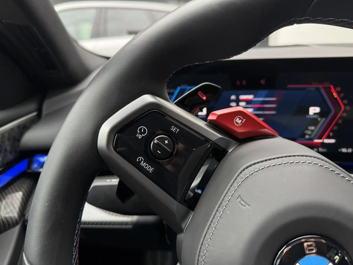 M5 Limousine DA Prof PA Prof B&W 22  RENNStil