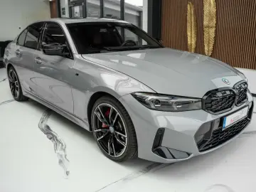 M340i -X-Drive M PERFORMANCE HEAD-UP LED