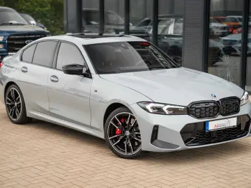 M340i -X-Drive M PERFORMANCE HEAD-UP LED