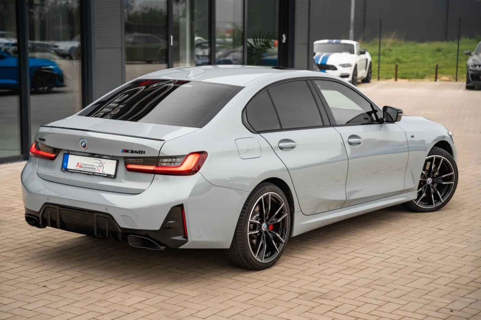 M340i -X-Drive M PERFORMANCE HEAD-UP LED