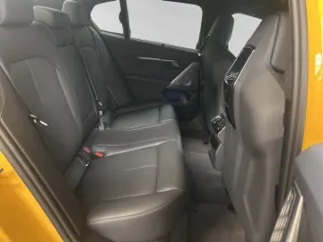 M5 Limousine  € 1.190 Zubehörbonus M Driver'Pack