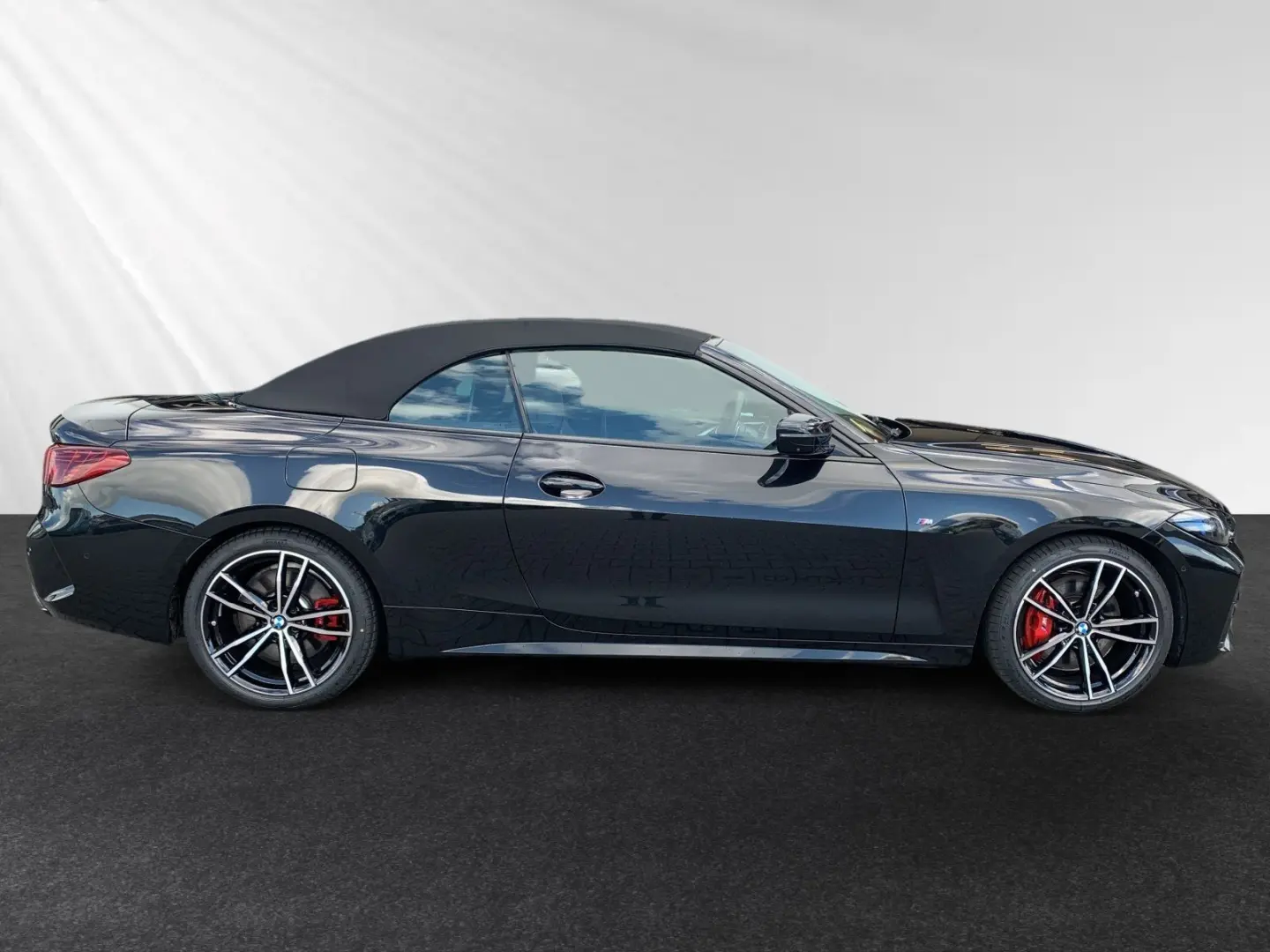 M440i xDrive Cabrio € 1.190 Zubehörbonus M Sport