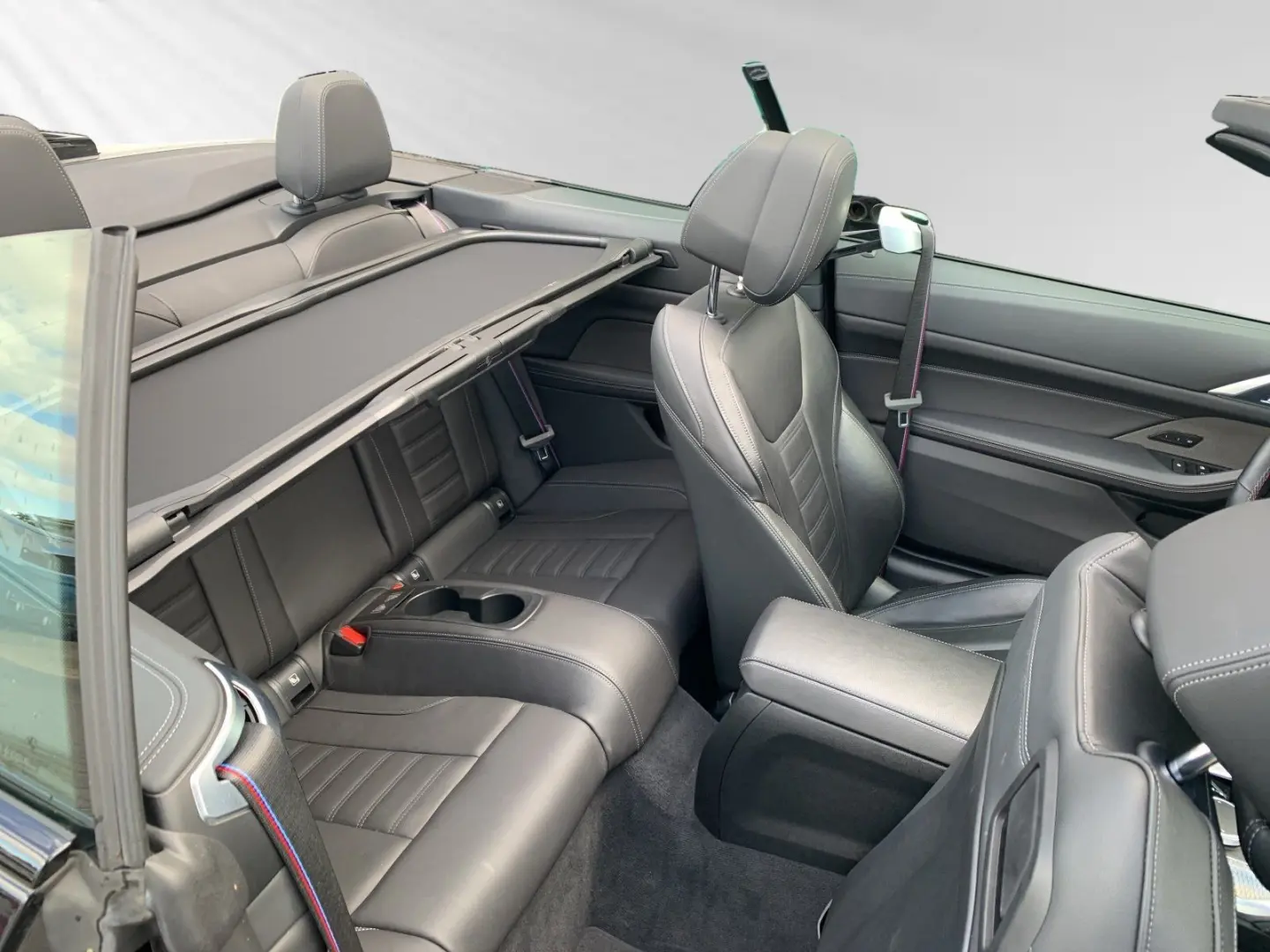 M440i xDrive Cabrio € 1.190 Zubehörbonus M Sport