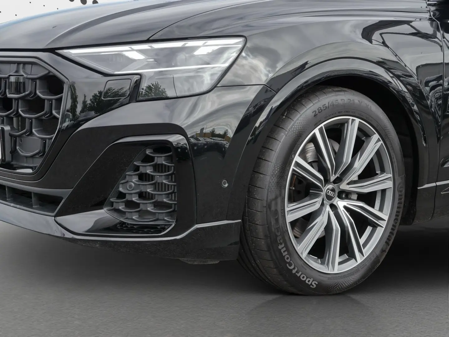 Q8 55 TFSI qu. S line (Ext) AHK Matrix HuD Air