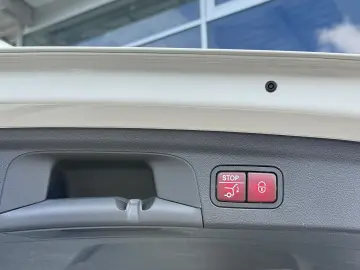 GLE 450 AMG LUFT HEAD UP MEMORY 360  DAB 1.HAND