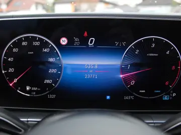 GLE 450 d  AMG Premium Night PANO HUD Multibeam