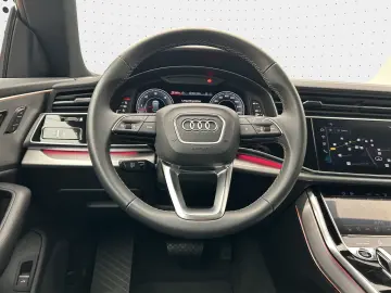 Q8 50 TDI quattro S line Navi Matrix Alu AHK HUD