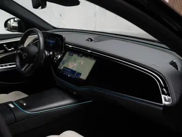 E300de AMG Advanced Plus   HyperScreen   Digital