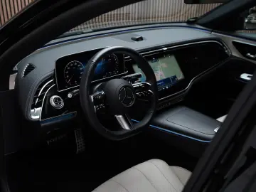 E300de AMG Advanced Plus   HyperScreen   Digital