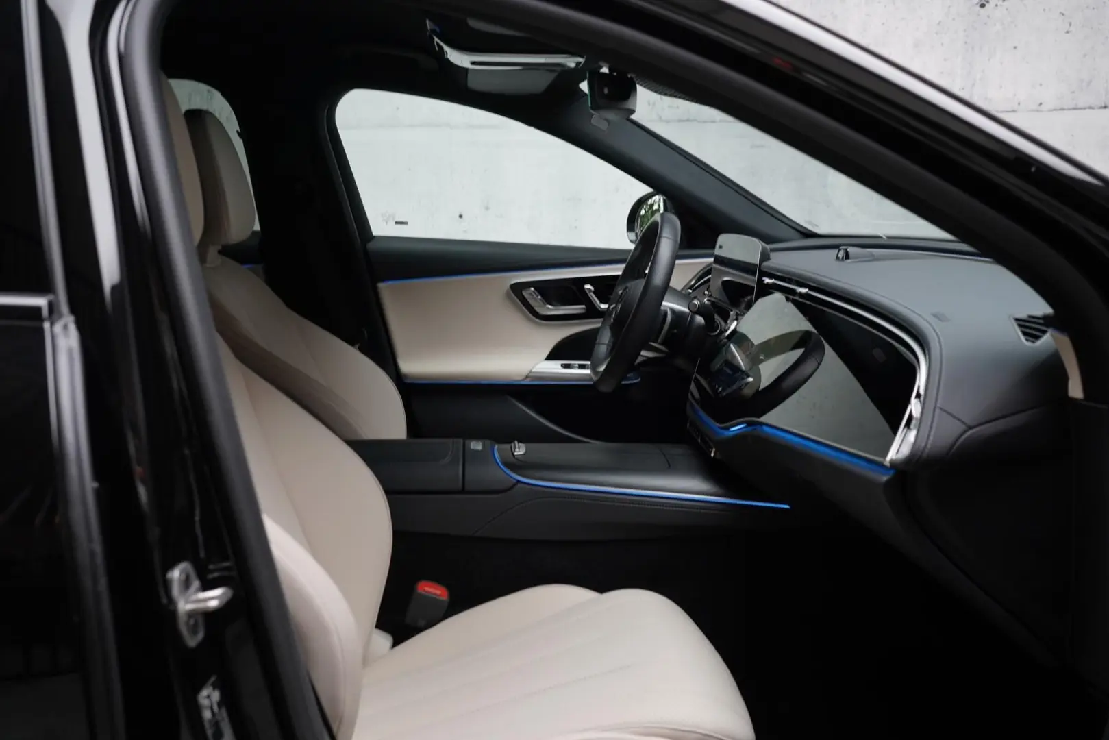 E300de AMG Advanced Plus   HyperScreen   Digital