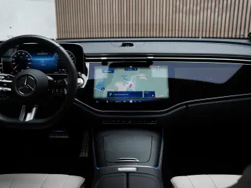 E300de AMG Advanced Plus   HyperScreen   Digital