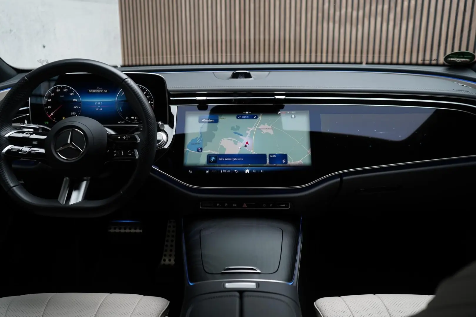 E300de AMG Advanced Plus   HyperScreen   Digital