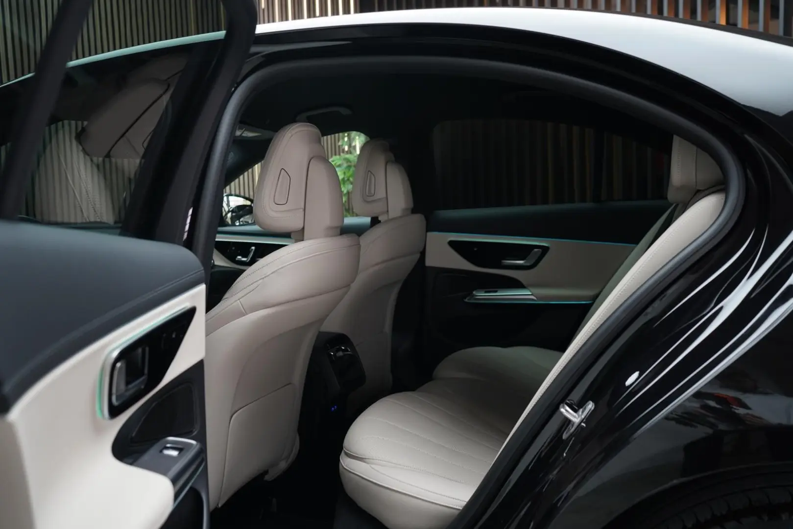 E300de AMG Advanced Plus   HyperScreen   Digital