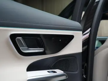 E300de AMG Advanced Plus   HyperScreen   Digital