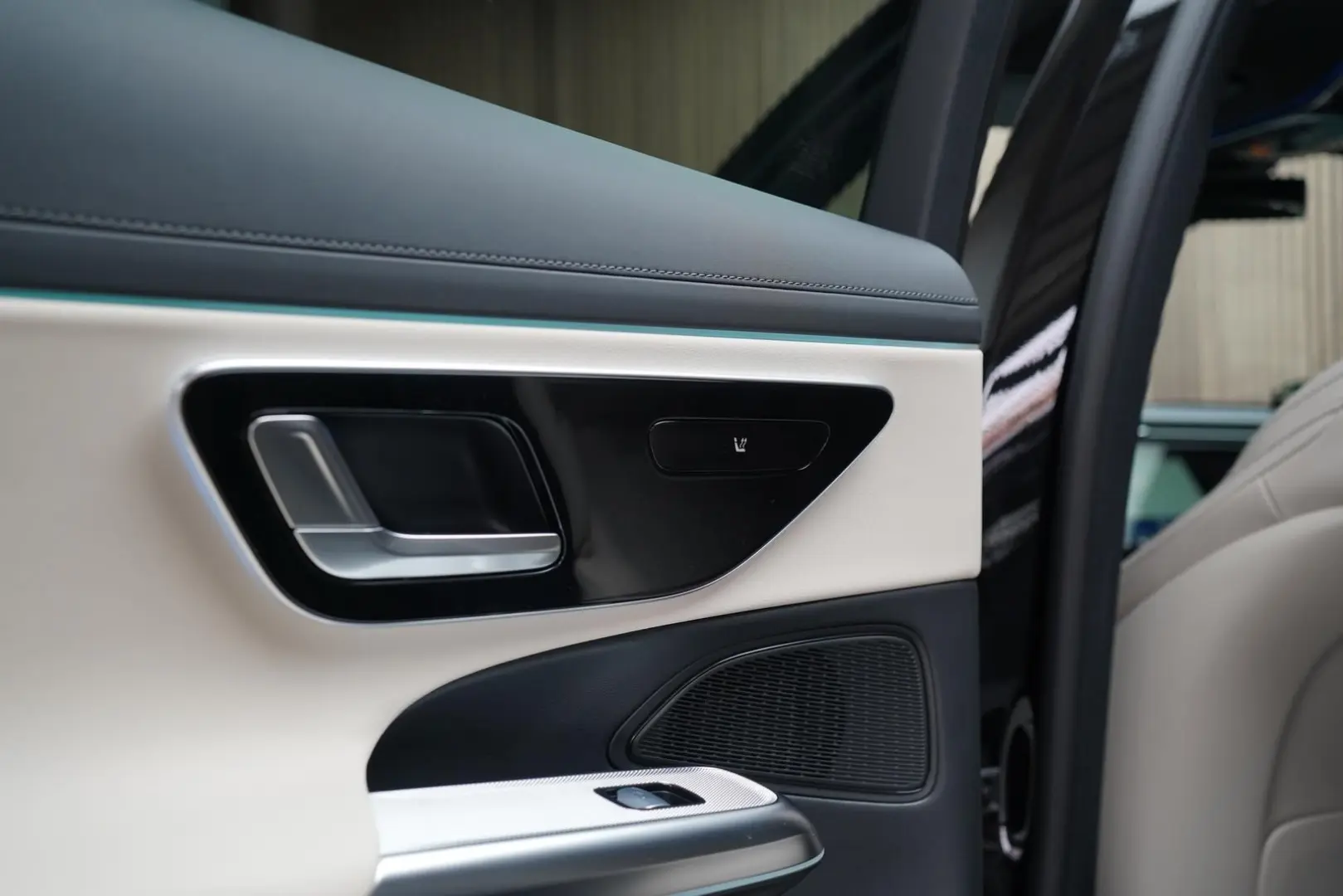 E300de AMG Advanced Plus   HyperScreen   Digital