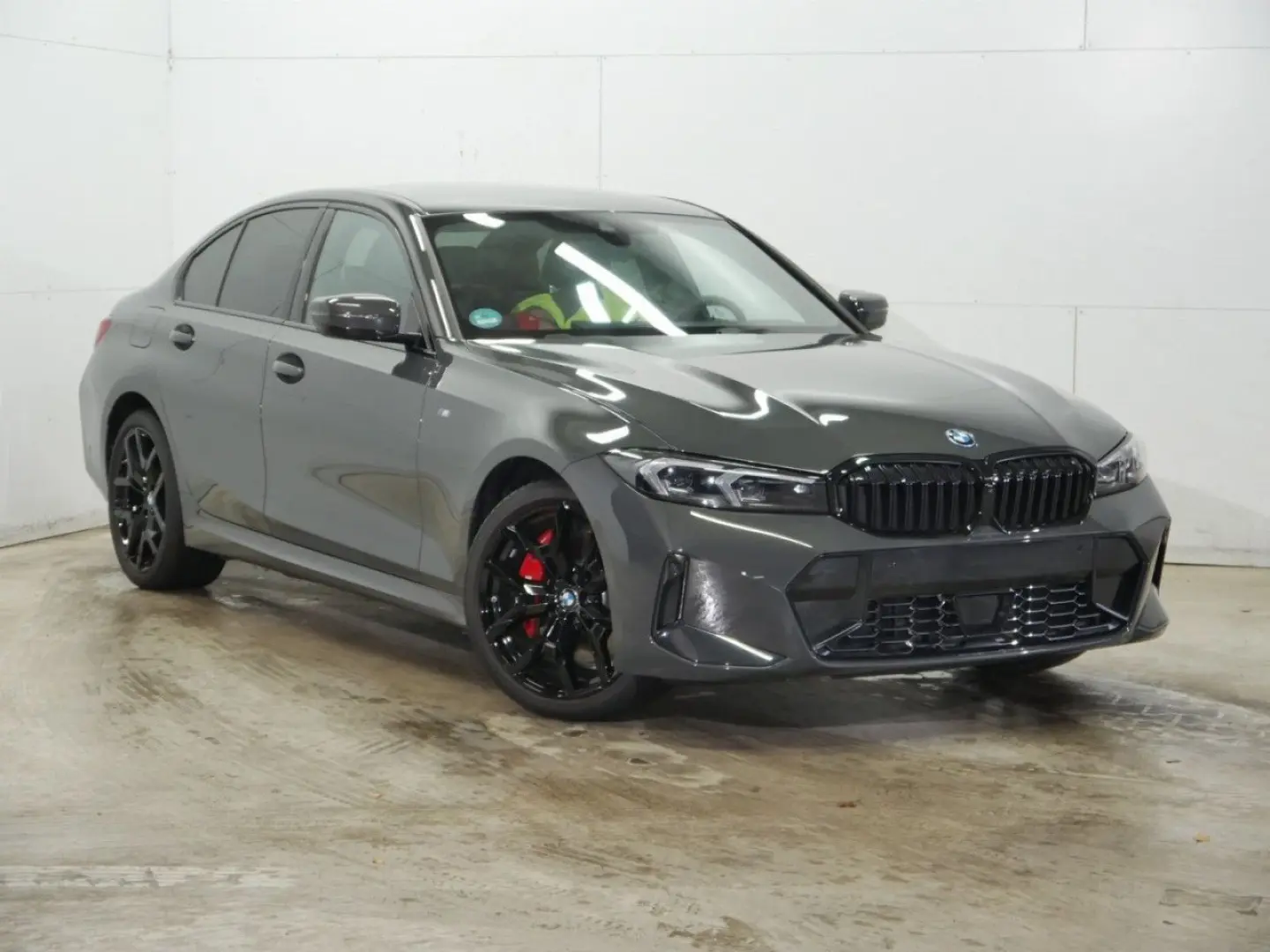 330e M SPORT PRO ACC 360 AHK 19  LCPro erwShadow