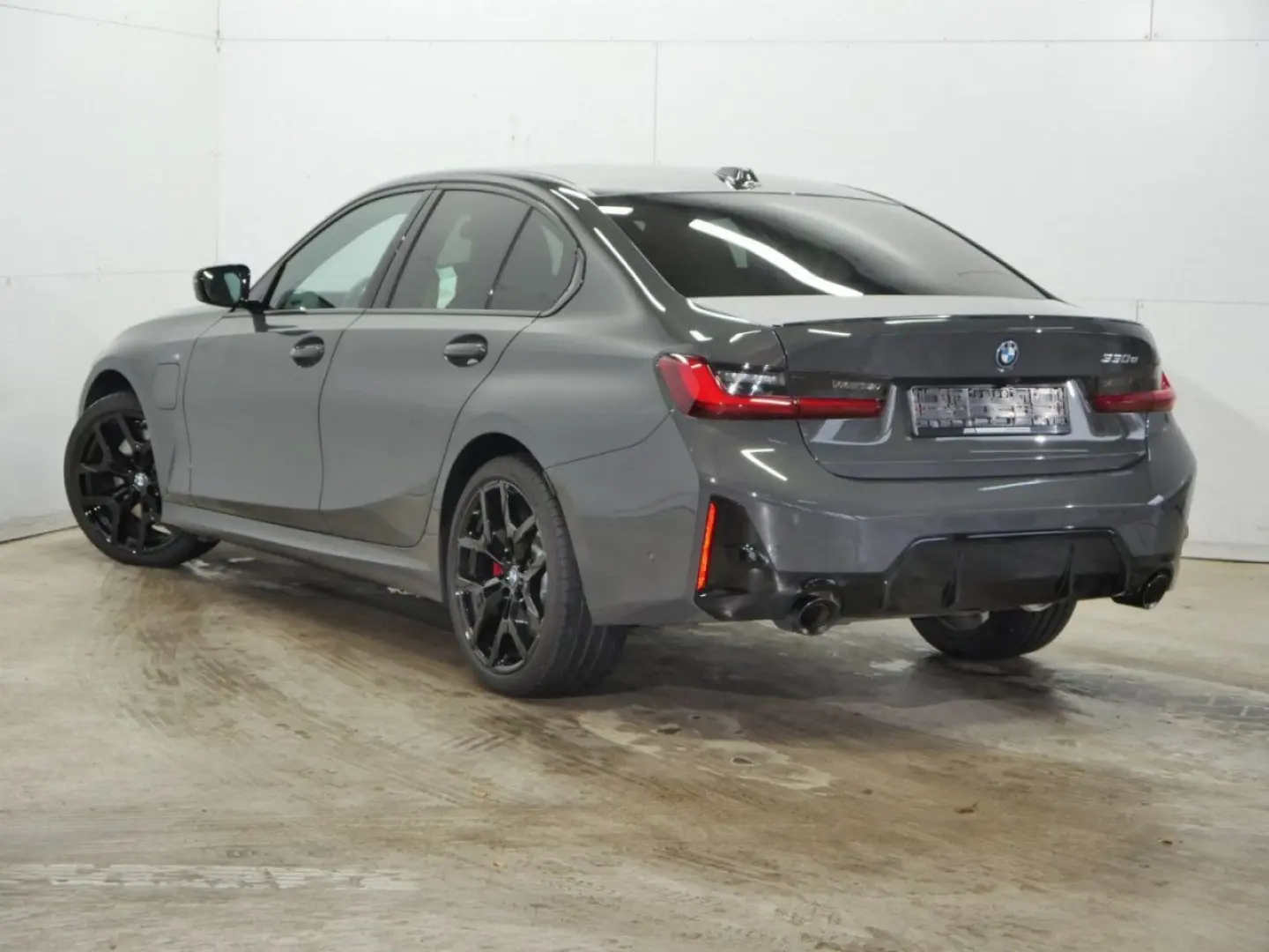 330e M SPORT PRO ACC 360 AHK 19  LCPro erwShadow