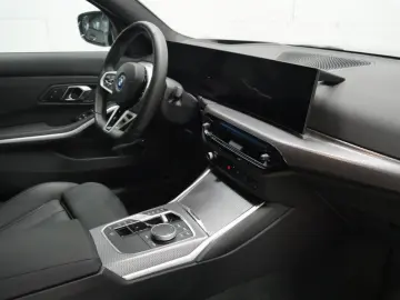 330e M SPORT PRO ACC 360 AHK 19  LCPro erwShadow