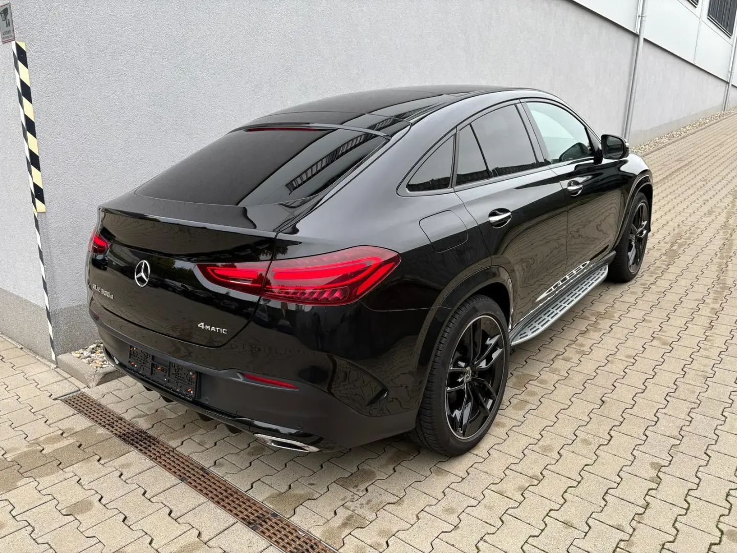 GLE 300d Coupe AMG LINE 4MATIC
