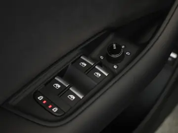 Q8 50 TDI Facelift S line Sport Matrix Pano AHK