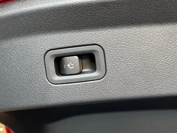 GLE 350 e 4M Multibeam Panorama Distronic AHK